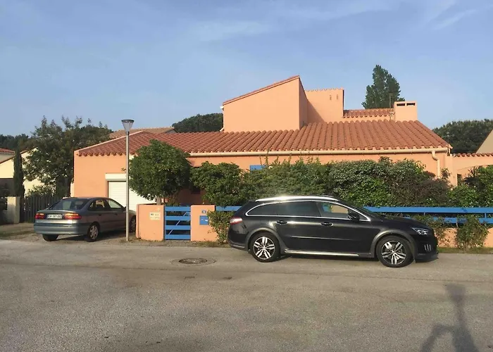 De Charme A Cyprien Avec Piscine Et Jardin Mediterraneen, Et Commerces A 10 Minutes A Pieds