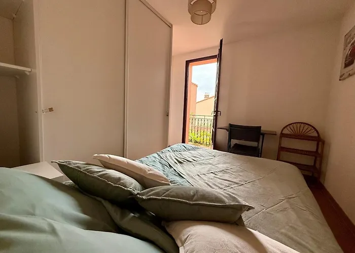 De Charme A Cyprien Avec Piscine Et Jardin Mediterraneen, Et Commerces A 10 Minutes A Pieds *