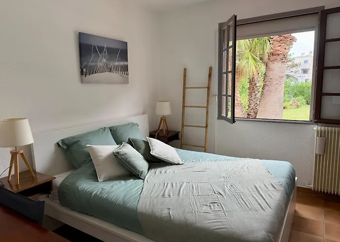 Βίλα De Charme A Cyprien Avec Piscine Et Jardin Mediterraneen, Et Commerces A 10 Minutes A Pieds