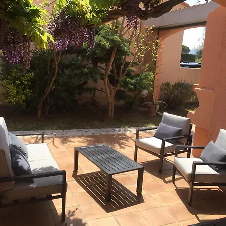 De Charme A Cyprien Avec Piscine Et Jardin Mediterraneen * Saint-Cyprien (Pyrenees-Orientales)