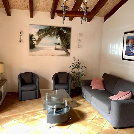 De Charme A Cyprien Avec Piscine Et Jardin Mediterraneen Villa