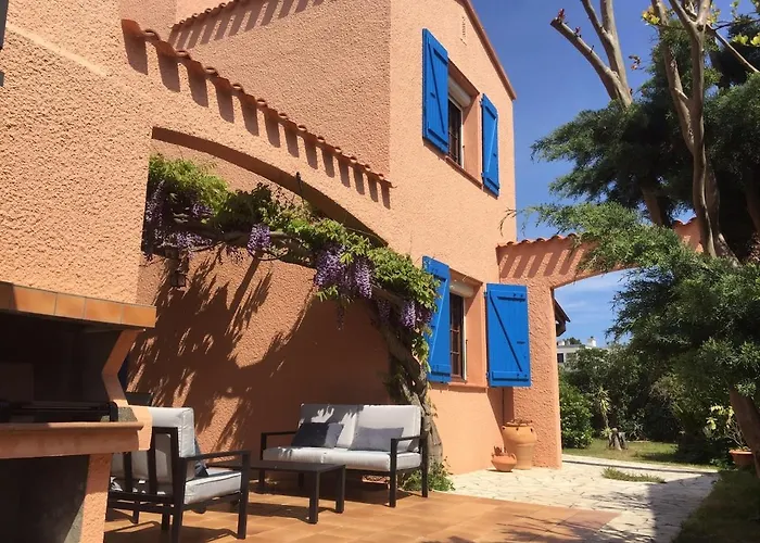 فيلة De Charme A Cyprien Avec Piscine Et Jardin Mediterraneen, Et Commerces A 10 Minutes A Pieds
